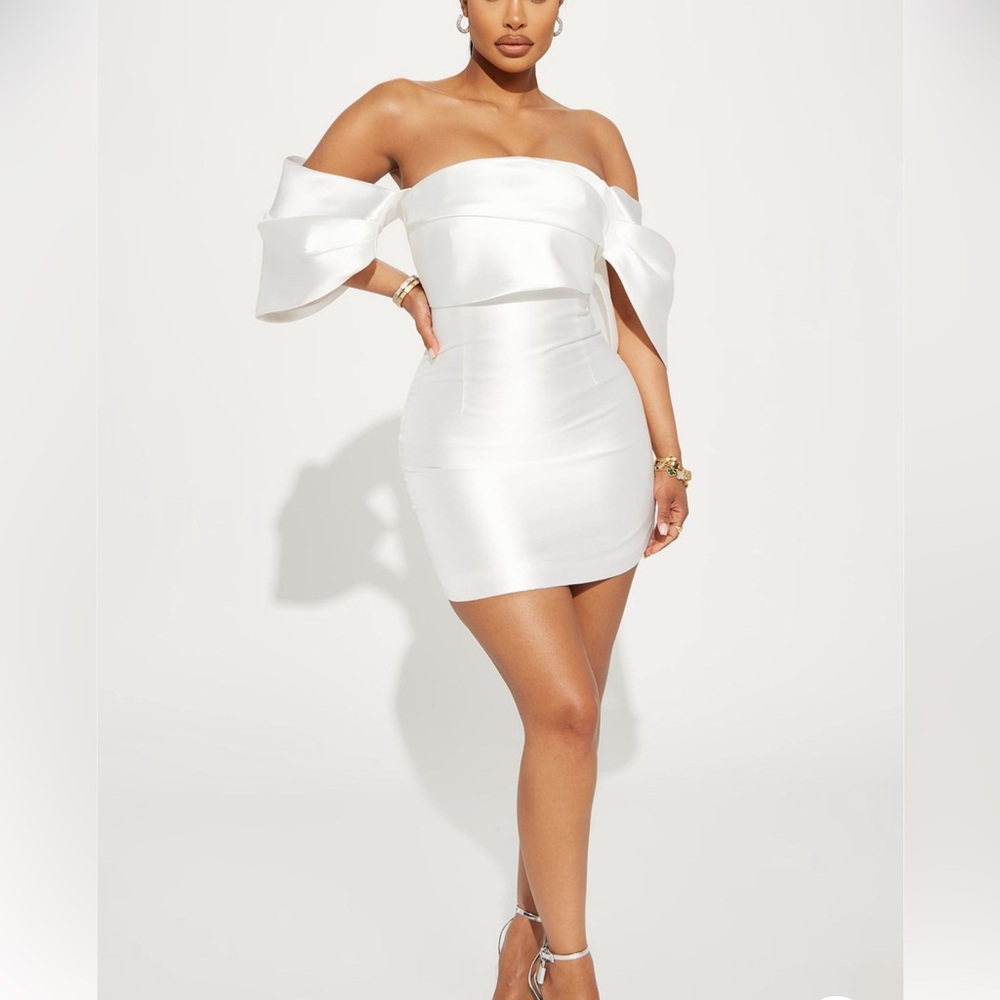 Fashion Nova White Mini Skirt